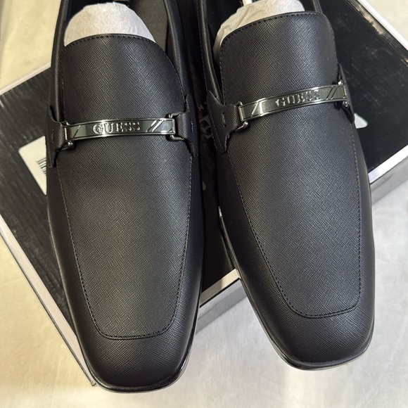 GUESS Men's Handy Black Loafers- Size 12 - Picture 8 of 12